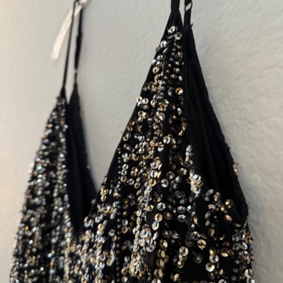 ASOS Curve Black and White Mini Dress - Picture 4 of 7